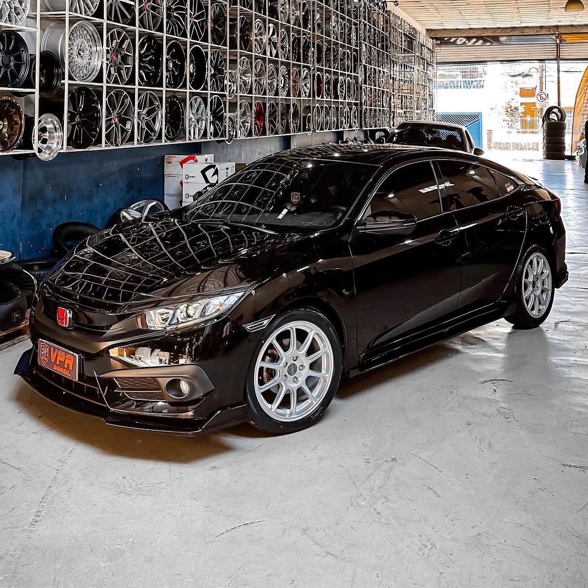 Jogo de Rodas Aro 18 Honda Civic G10 Rays ZE40 Lancer i30 Prata 5x114
