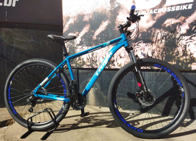 Mtb trinx m100 hotsell