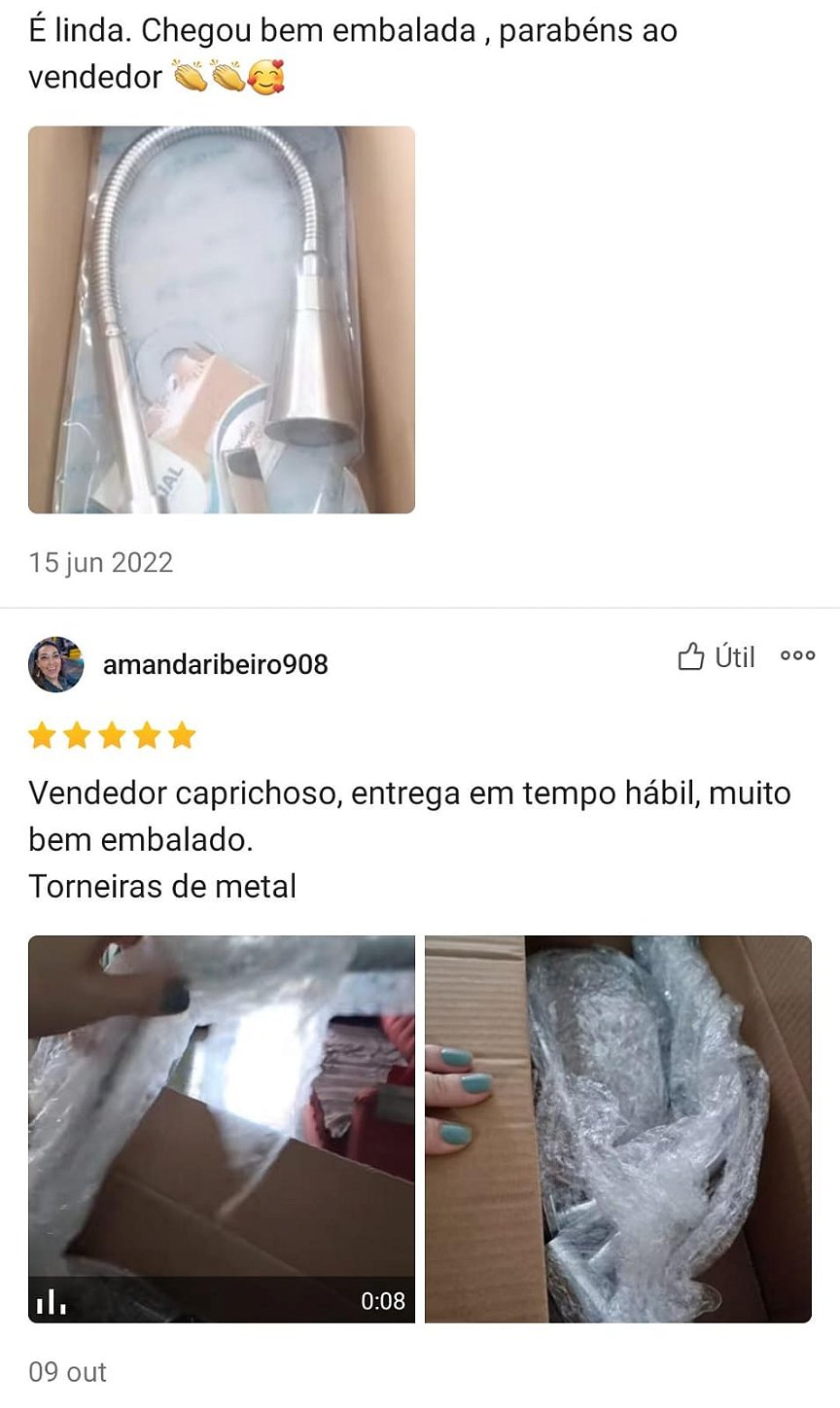Fotos de clientes abrindo a caixa com a torneira que acabaram de receber e falando sobre a experiencia de compra