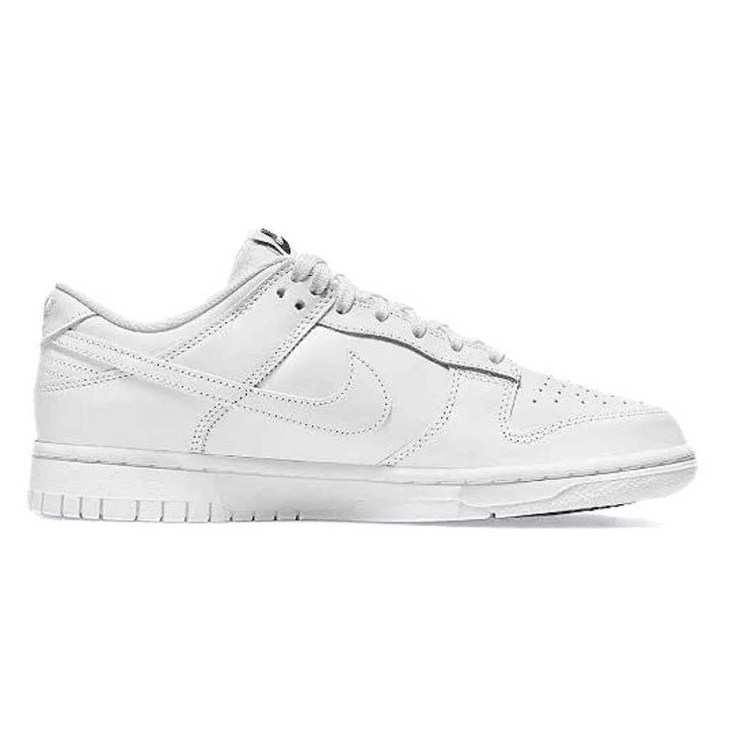 Nike sb discount dunk all white