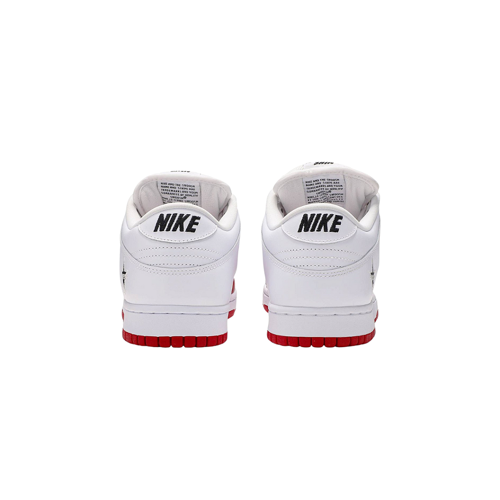 NIKE x SUPREME - SB Dunk Low Jewel Swoosh 