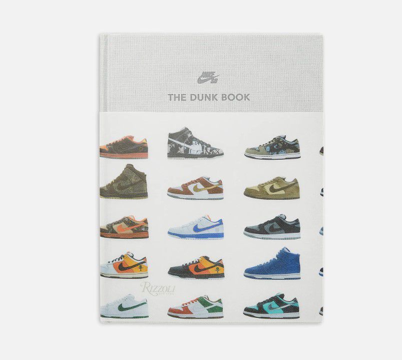 RIZZOLI - Livro Nike SB The Dunk -NOVO- - Pineapple Co. | 100% Autentico |  Itens Exclusivos e Limitados.