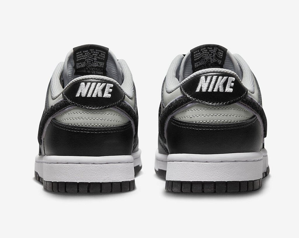 NIKE Dunk Low Chenille Swoosh
