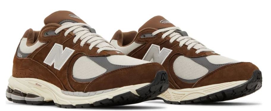 brown 2002r new balance