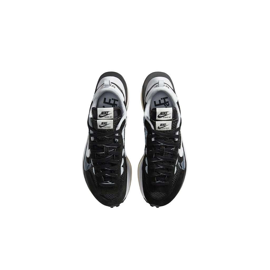 NIKE x SACAI - Vaporwaffle NIKE x SACAI - Vaporwaffle