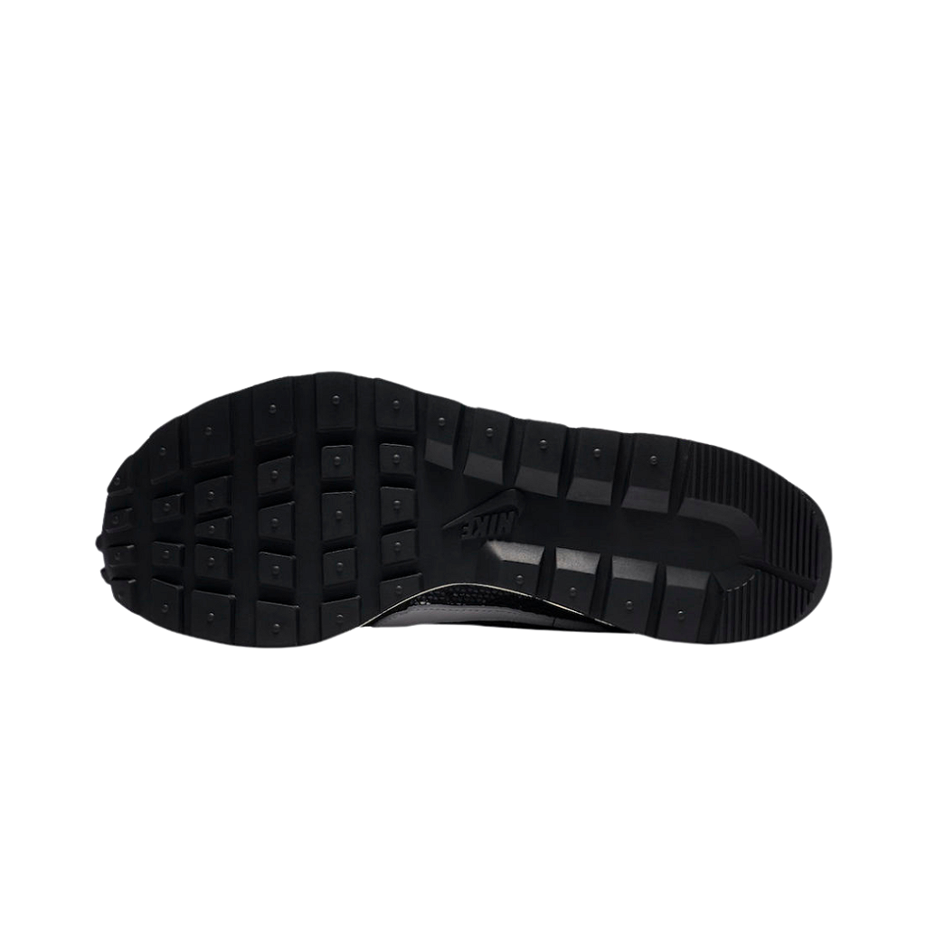 NIKE x SACAI - Vaporwaffle 