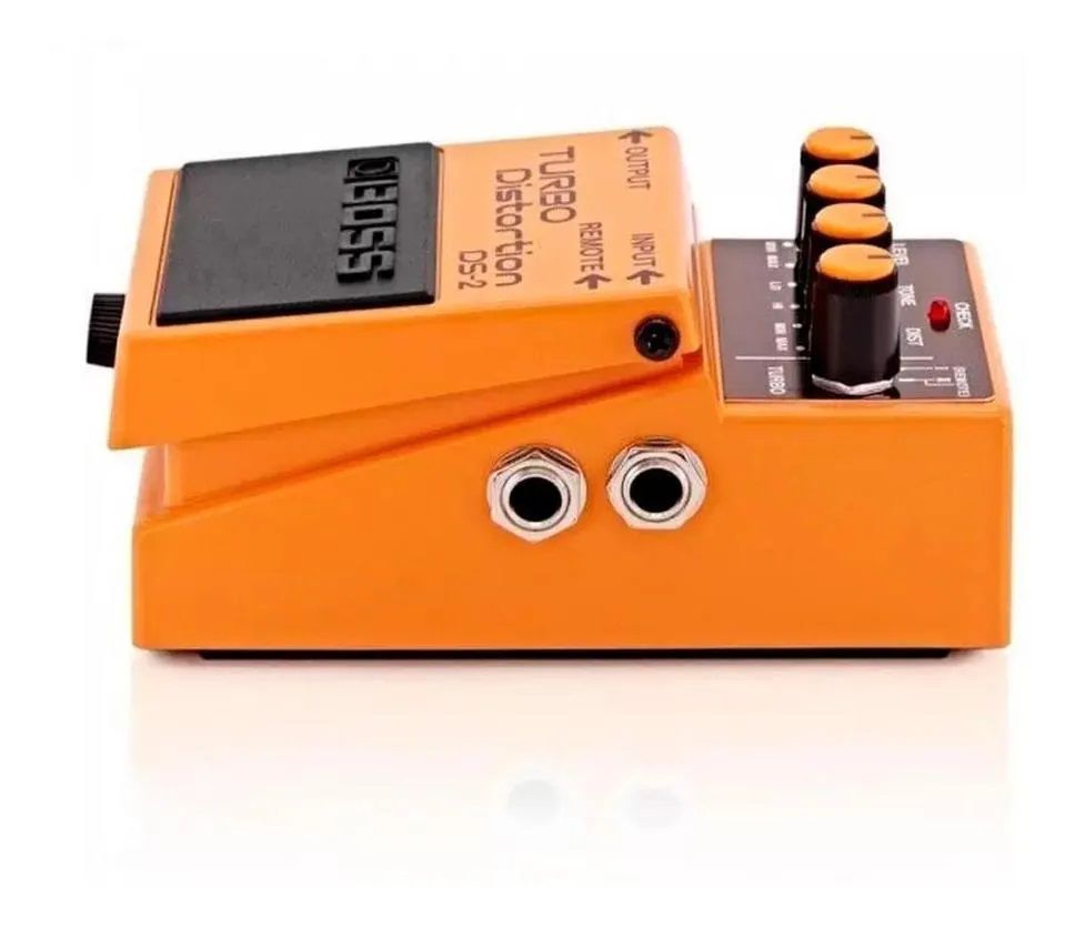 Pedal Boss compacto Turbo Distortion Ds-2 - Music Net Instrumentos