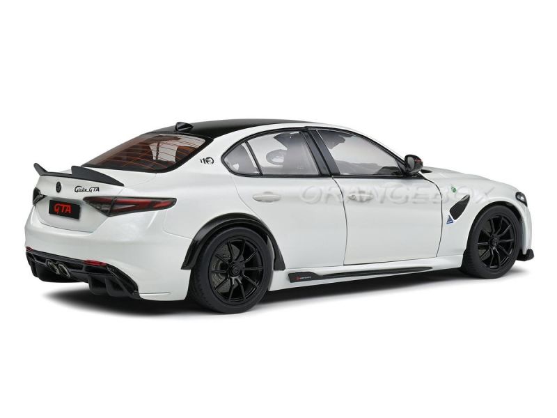 Alfa Romeo Giulia GTA 2022 1:18 Solido Branco - 19 anos! Loja on