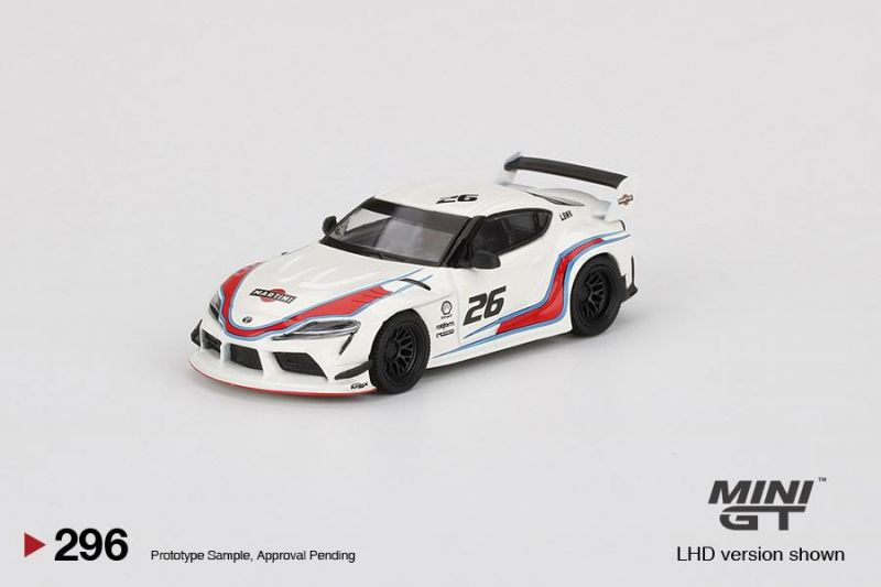 Toyota GR Supra Martini Racing LB Works 1:64 Mini GT - 19 anos