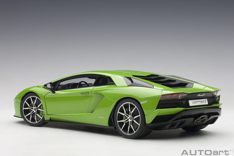Lamborghini Aventador S 1:18 Autoart Verde - 20 anos! Loja on-line