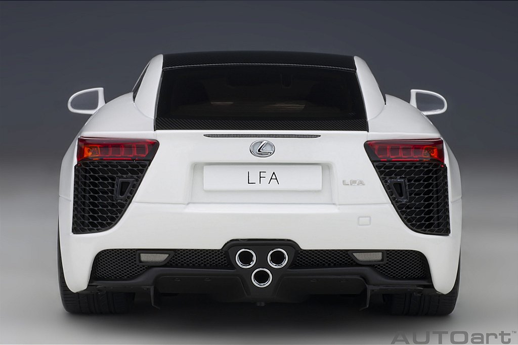 Lexus LFA 1:18 Autoart Branco - 20 anos! Loja on-line de