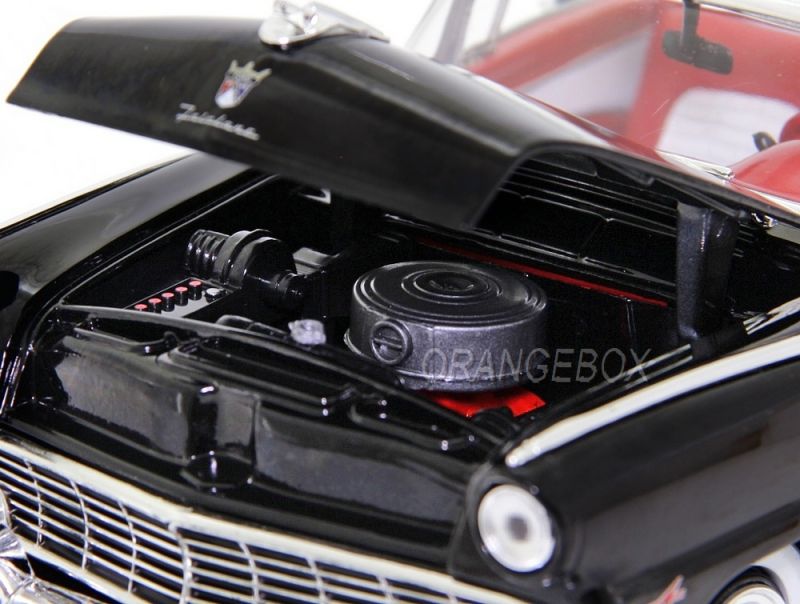 Ford Sunliner 1956 Conversível Autoworld 1:18 Preto - 20 anos
