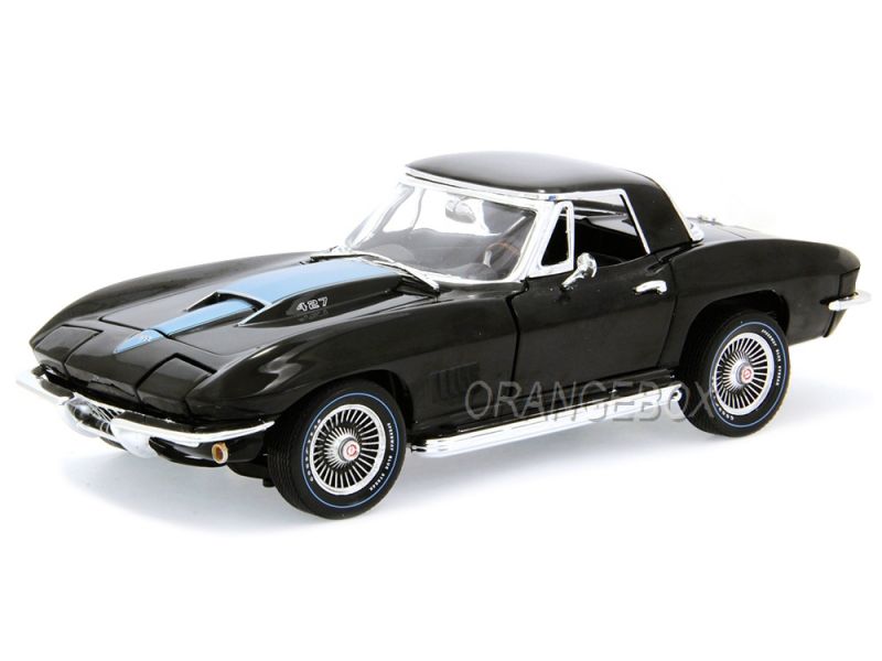 ダイキャスト　1967 KO-MOTION CORVETTE 1/18 レア Chevrolet Corvette 427 Tuxedo 1967 (MCACN) Autoworld 1:18 Preto