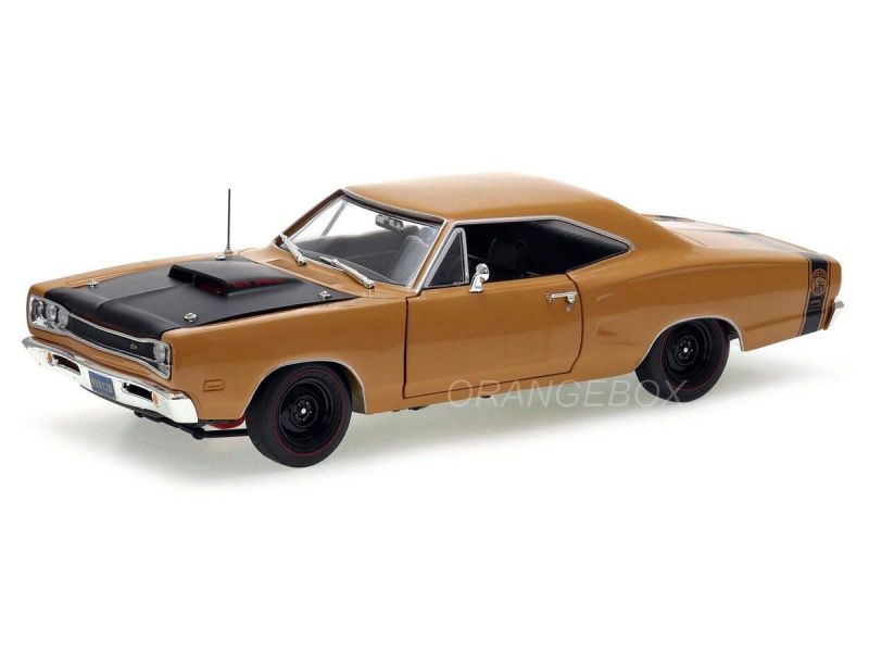 Dodge Coronet Super Bee Hardtop 1969/5 Class of 1969 1:18
