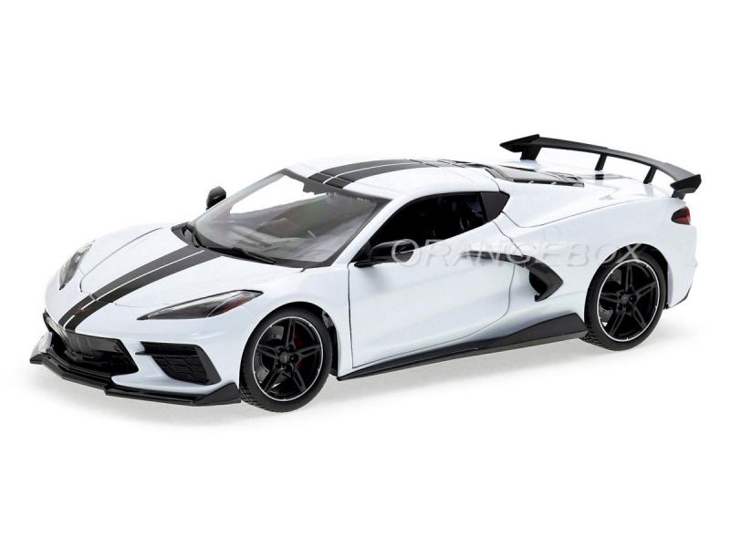 Chevrolet Corvette Stingray C8 Coupe 2020 1:18 Maisto Branco - 20