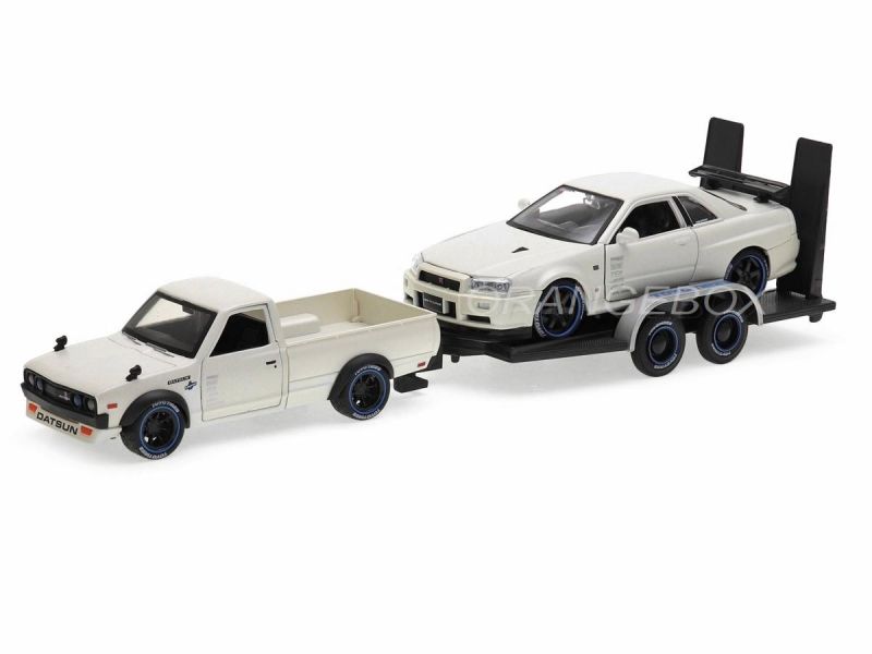 タカラトミー nissan history set 1969-2007 Datsun 620 + Nissan Skyline R34 + Carreta 1:24 Maisto (Kit 03