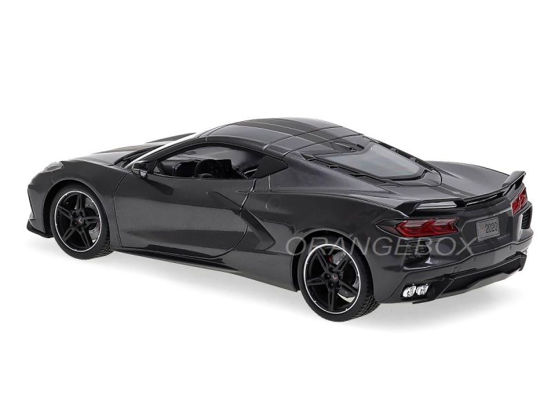 Chevrolet Corvette Stingray Coupe 2020 1:18 Maisto Cinza - 19 anos