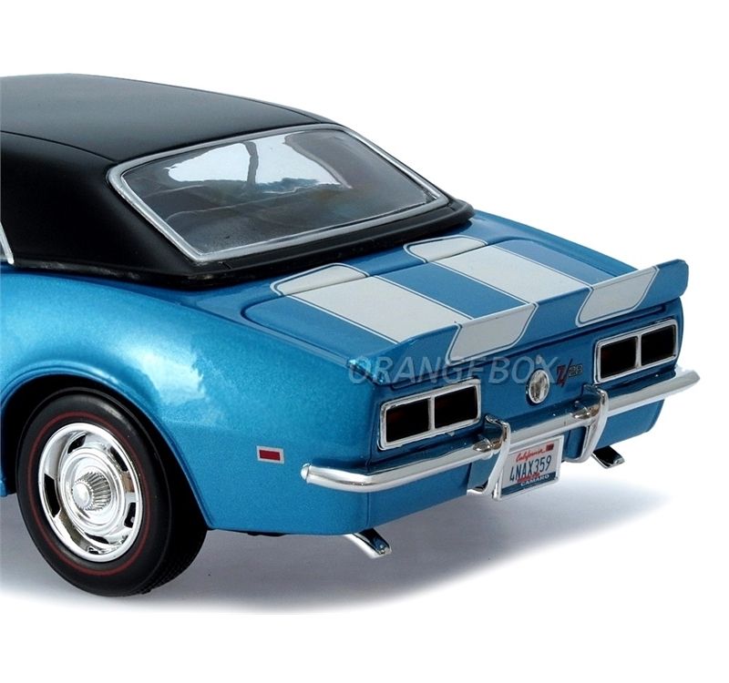 1968 Chevrolet Camaro 1/18ミニカー Chevrolet Camaro Z/28 Coupe 1968 1:18 Maisto Azul - 19 anos