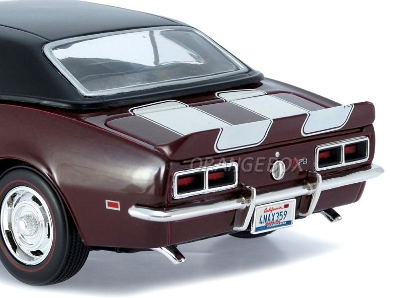 Chevrolet Camaro Z/28 Coupe 1968 1:18 Maisto Marrom - 20 anos