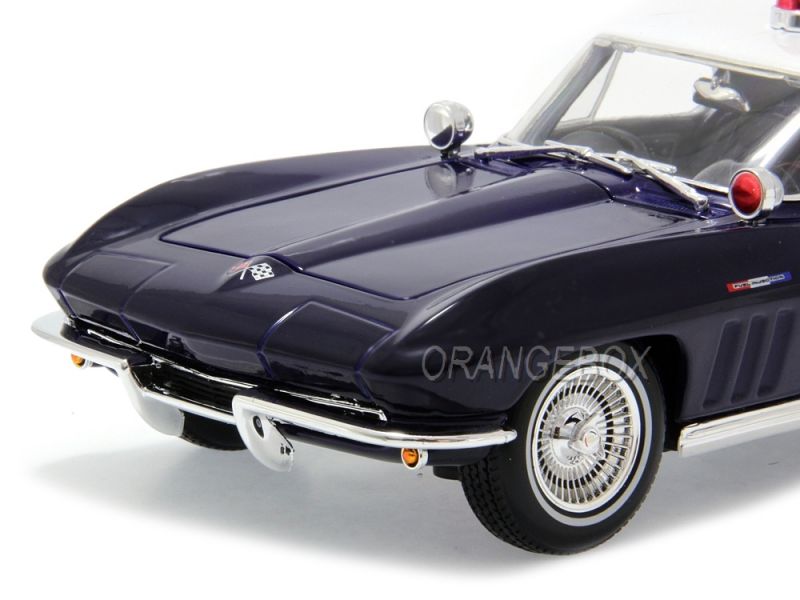 Chevrolet Corvette 1965 Policia Maisto 1:18 - 19 anos! Loja