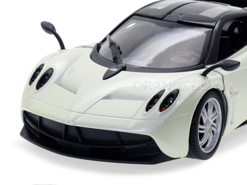 Pagani Huayra 1:24 Welly Branco - 20 anos! Loja on-line de