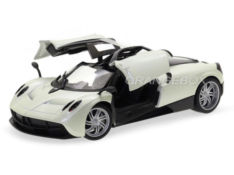 Pagani Huayra 1:24 Welly Branco - 20 anos! Loja on-line de