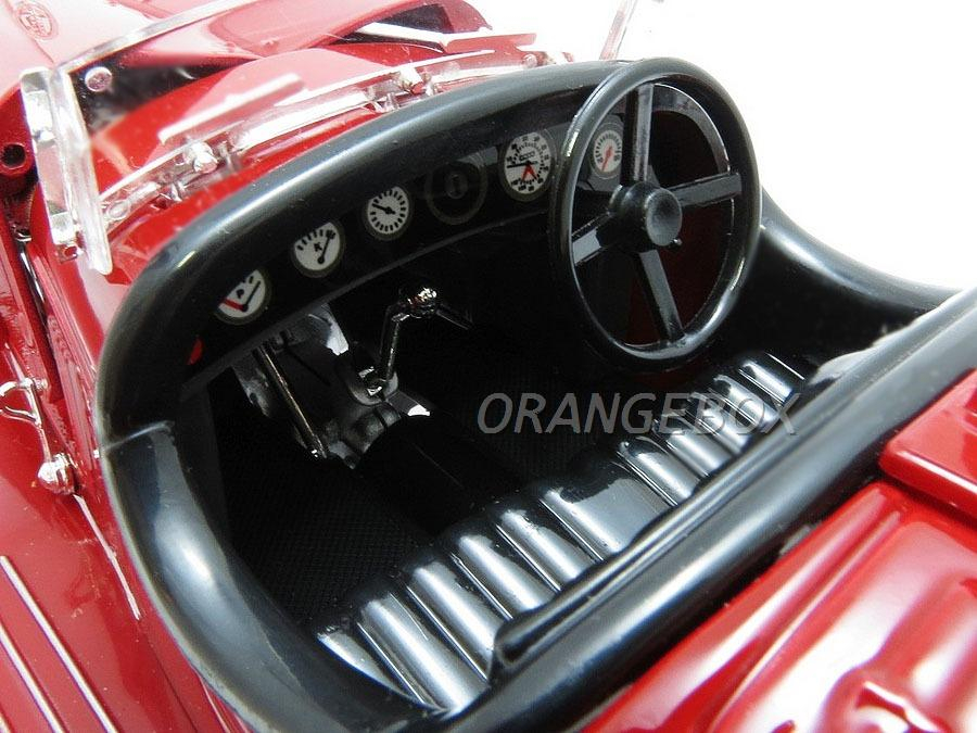 Alfa Romeo 1932 8C 2300 Spider Touring 1:18 Bburago Prata Vermelho