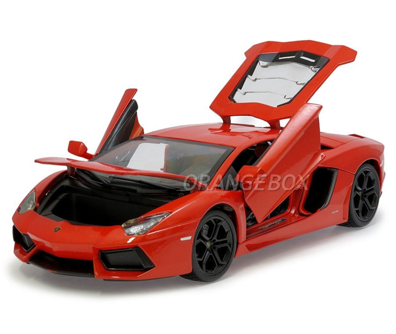Lamborghini Aventador 2012 LP700-4 1:18 Bburago Laranja - 20 anos