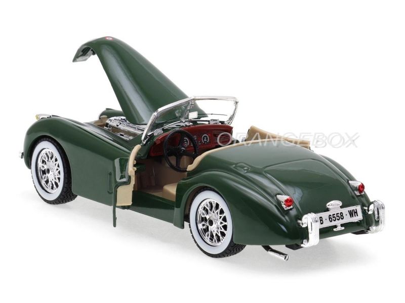 JAGUAR XK 120 (1948年) ダークグリーン 1/24 Jaguar XK120 Roadster 1948 Bburago 1:24 Verde - 19 anos! Loja on