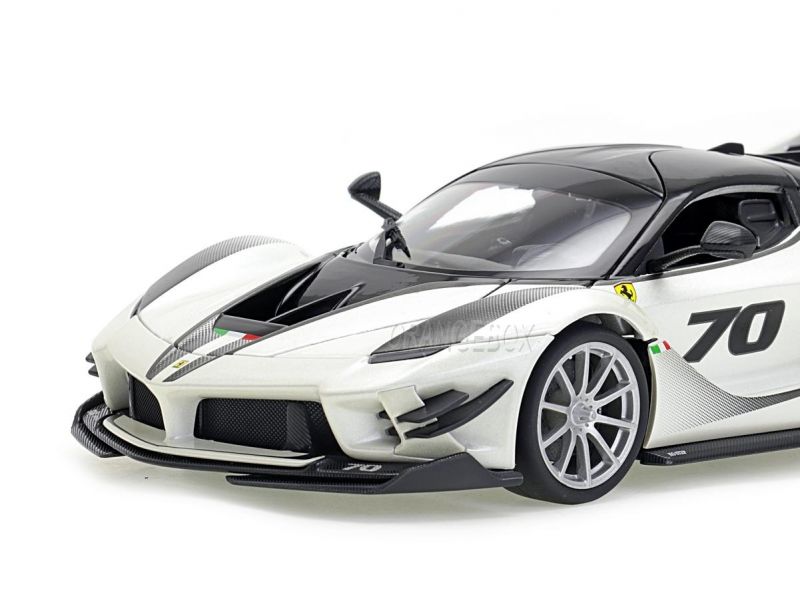 楽天市場】【中古】1/18 FXX K EVO (ホワイト)[91] : お宝創庫