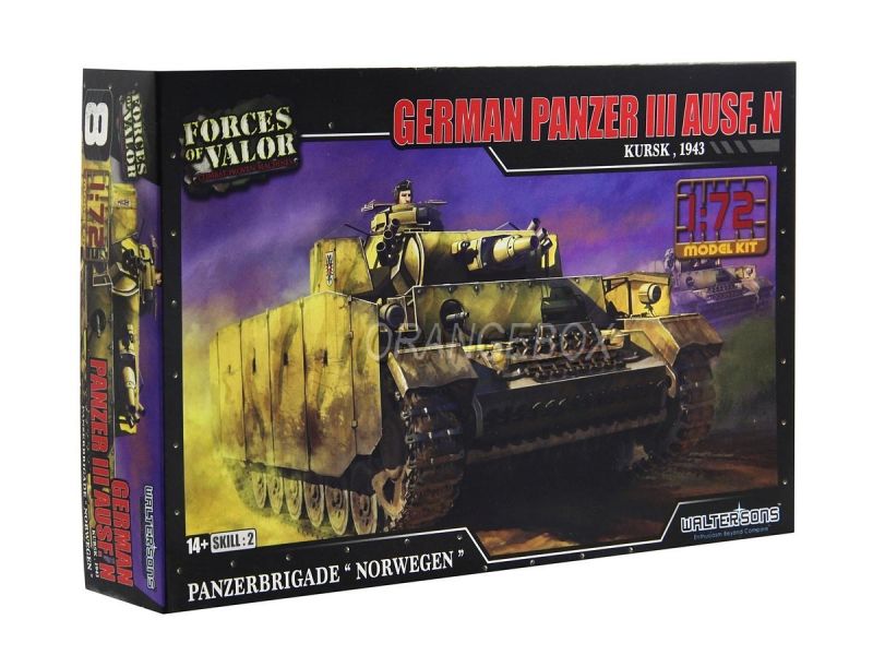 Model Kit Tanque German Panzer III Ausf. N (Kursk 1943) 1:72