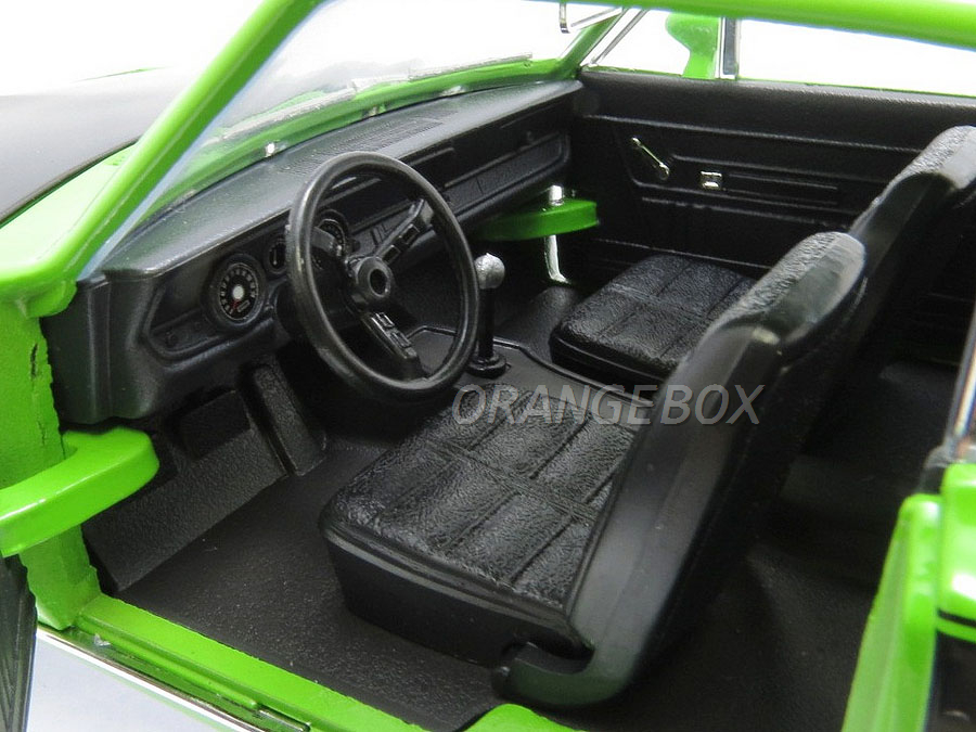 Plymouth Barracuda 1969 1:18 Yat Ming Verde - 18 anos! Loja Plymouth Barracuda 1969 1:18 Yat Ming Verde - 18 anos! Loja