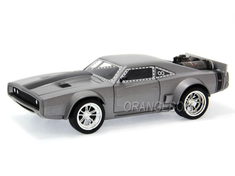 FAST & FURIOUS ICE CHARGER F8 ワイルドスピード Dom's Ice Charger Velozes e Furiosos 8 Fast & Furious F8 The Fate