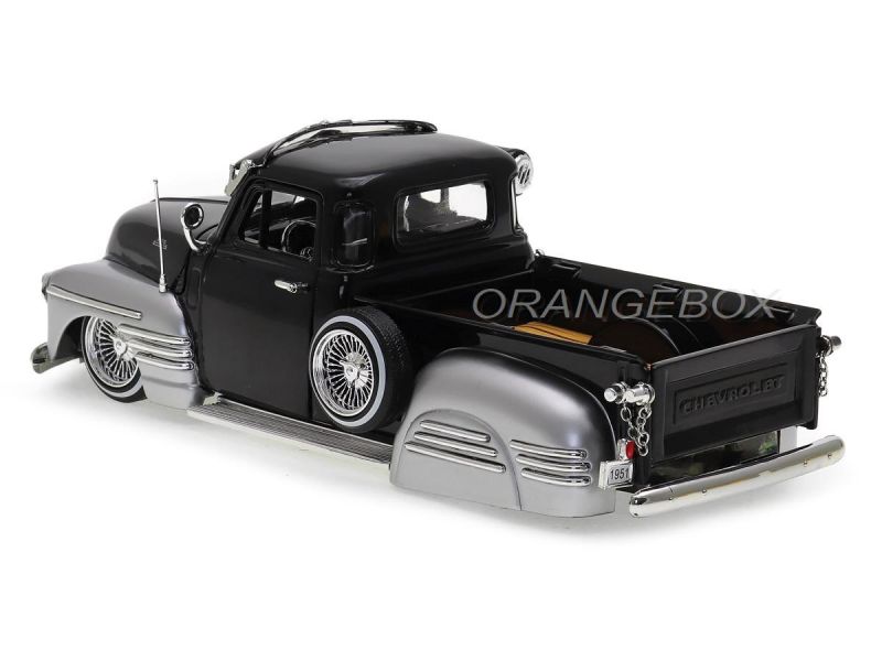 Chevrolet Lowrider Pick-Up 1951 Just Trucks Jada Toys 1:24 Preto