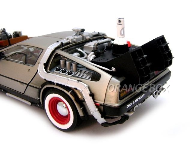 Delorean Time Machine Back to the Future SunStar 1:18 Parte 3 - 20