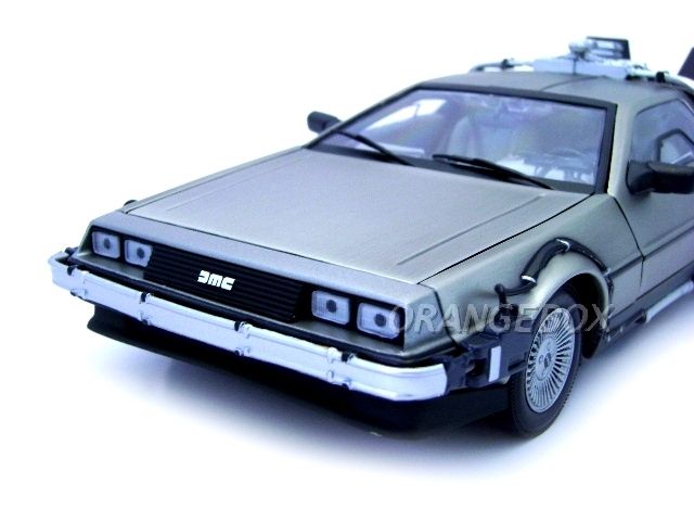 Delorean Time Machine Back to the Future Parte I Sunstar 1:18 - 19