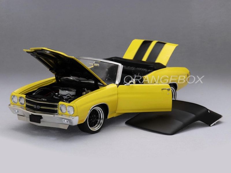 ACME/'70 Chevyシボレー Chevelleシェベル SS 1/18 Chevrolet Chevelle SS 1970 Restomod Edição Limitada 1:18 Acme - 20