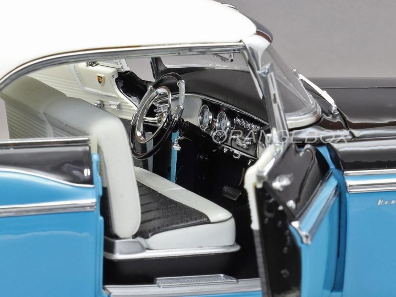 No198ミニカー1/18 ACME Chrysler St. Regis No198ミニカー1/18 ACME