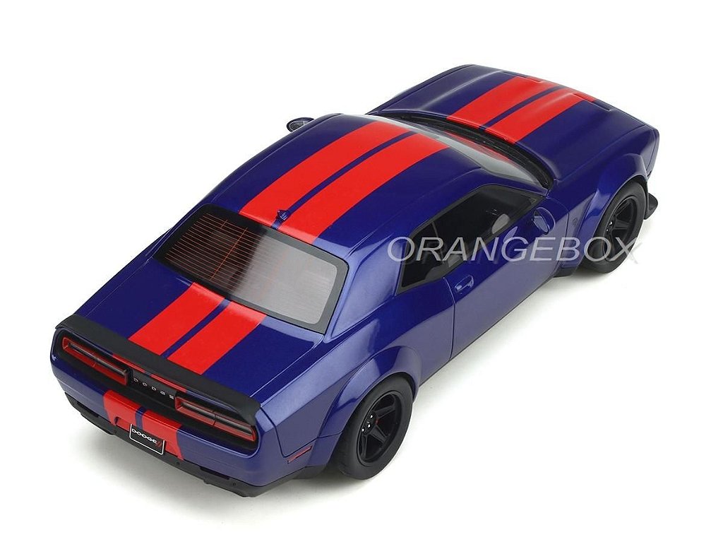 Dodge Challenger Super Stock 2021 1:18 GT Spirit - 20 anos! Loja