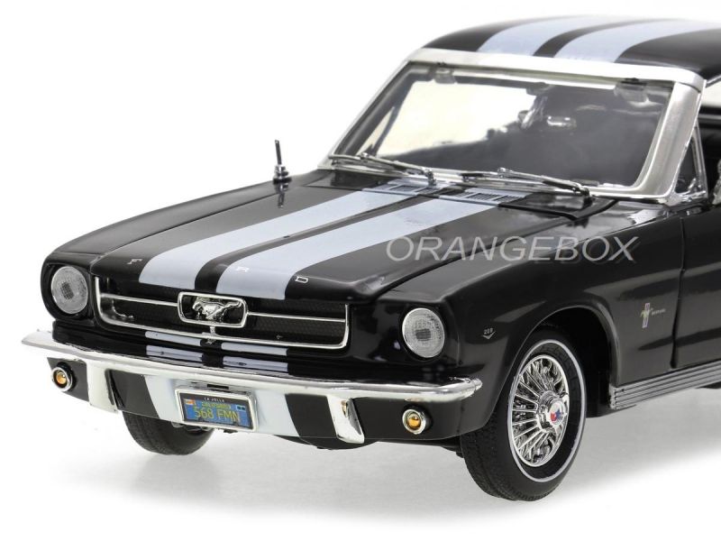 Ford Mustang 1/2 Hard Top 1964 1:18 Motormax Preto - 20 anos! Loja
