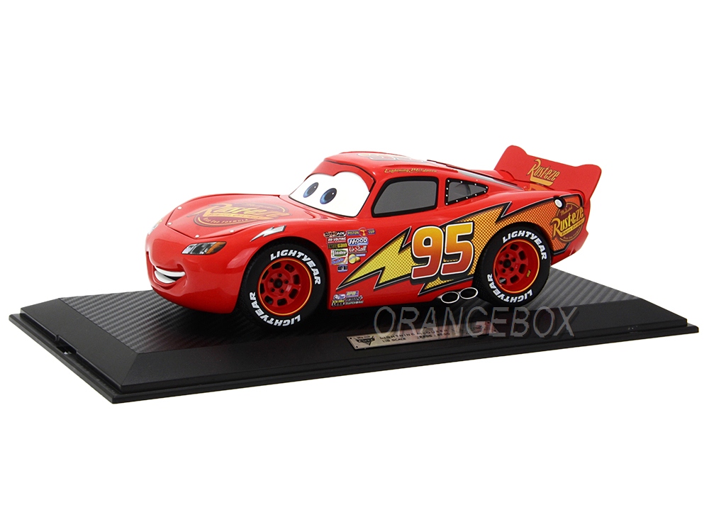 Schuco ライトニング•マックィーン 1/18 1/18 Schuco Lightning McQueen #95 Disney Movie Cars Red with