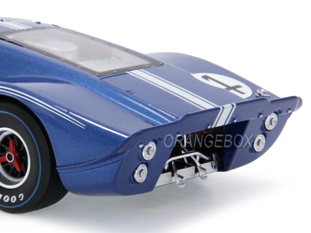 Ford GT MK IV 1967 #3 24 Horas Le Mans Shelby Collectibles 1:18