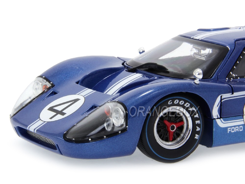 Ford GT MK IV 1967 #3 24 Horas Le Mans Shelby Collectibles 1:18