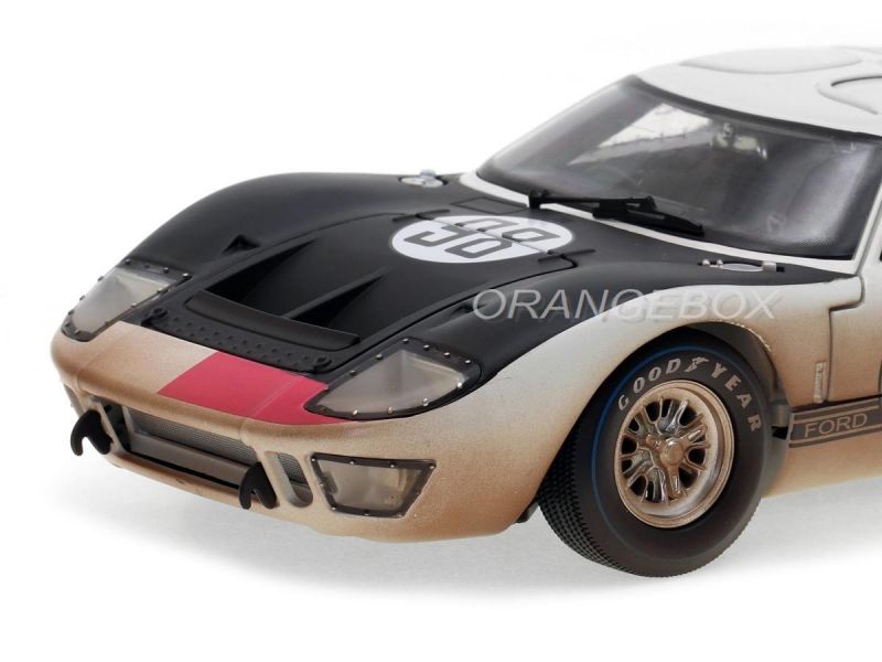 Ford GT40 MKII 1966 #98 After Race (Dirty Version) 1:18 Shelby