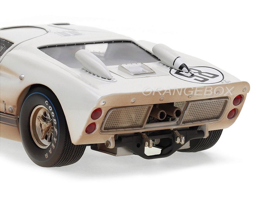 Ford GT40 MKII 1966 #98 After Race (Dirty Version) 1:18 Shelby