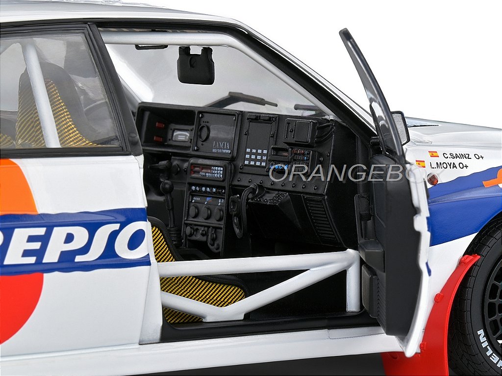 Miniature 1/18 Ricko Lancia Delta Carlos Sainz Rallye Acropole Sans Boîte