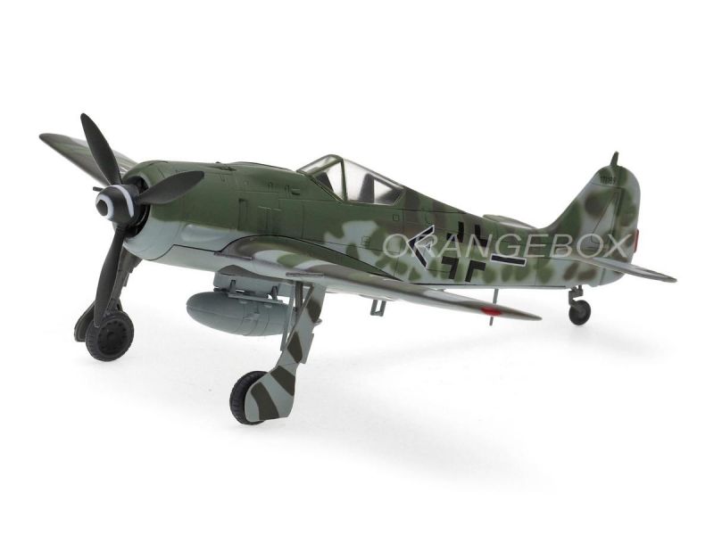 Avião Commander of II./SG 2 Maj.Karl Kennel May 1945 1:72 Easy