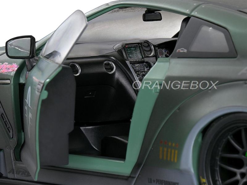 Nissan LB Walk GT35 Body Kit Type 2 Army Fighter 1:18 Solido - 20