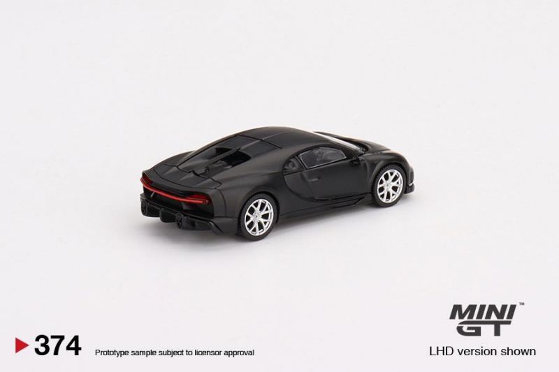 Bugatti Chiron Super Sport 300+ 1:64 Mini GT Preto Fosco - 19 anos