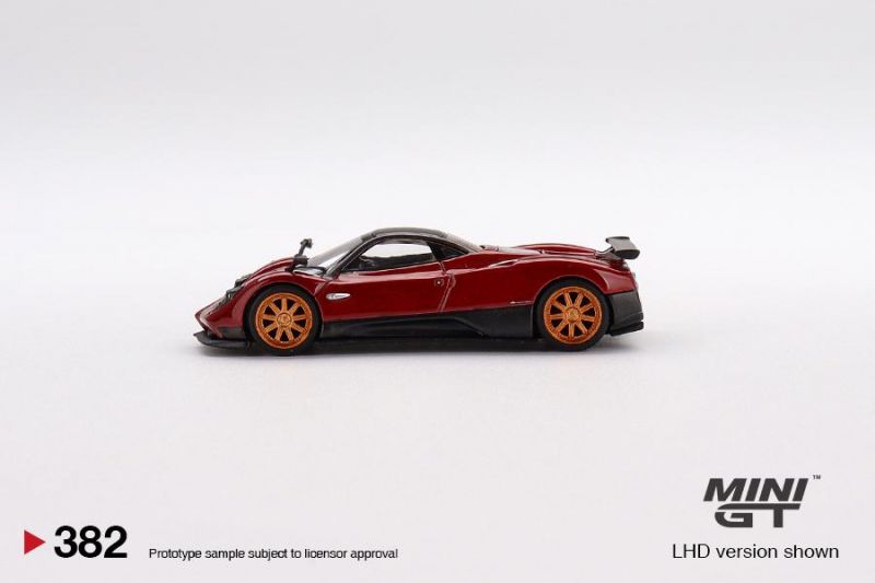 Pagani Zonda F Rosso Dubai 1:64 Mini GT - 20 anos! Loja on-line de